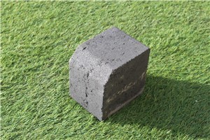 Kerbs & Corners are a great way to complete the look of your driveway, patio or path. Effortlessly combining style and practicality, while perfectly complementing any block paving and preventing vehicular overrun.