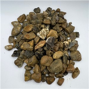 Mini bag 20mm shingle is used as a decorative aggregate and can also be used for a shingled driveway. The size of the shingle is between 10-20mm. Comes in a 40kg polybag.
PLEASE NOTE a pallet charge will be included when ordering maxi or mini bags, however this is fully refundable once the pallet is returned back to depot along with the a copy of the receipt