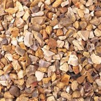 Mini Bag Golden (Corn) Flint - An attractive range of deep gold, tan and creamy angular chippings which are very hardwearing and popular for drives. Comes in a 25kg poly bag.
PLEASE NOTE a pallet charge will be included  when ordering maxi or mini bags, however this is fully refundable once the pallet is returned back to depot along with the a copy of the receipt.